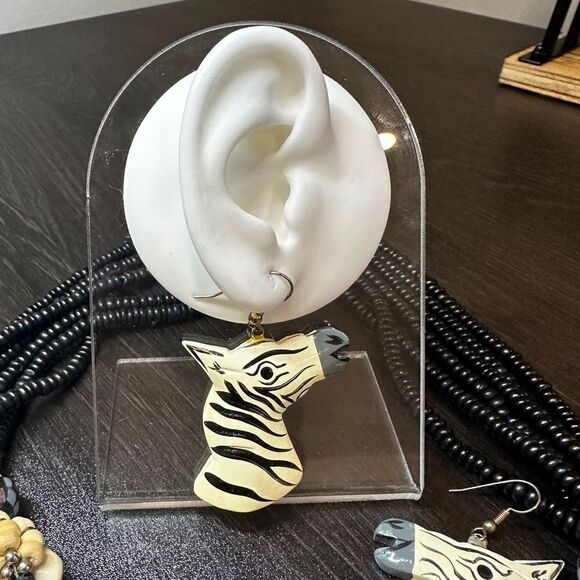 Statement zebra bib-style necklace and two sets of earrings bundle!! - Picture 15 of 16